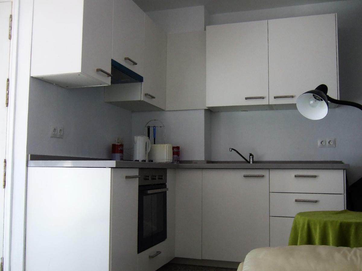 Apartment On The Beach Малага Екстер'єр фото